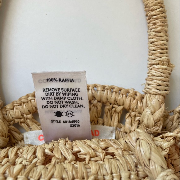 Country Road Small Raffia Bag - Picture 2 of 7